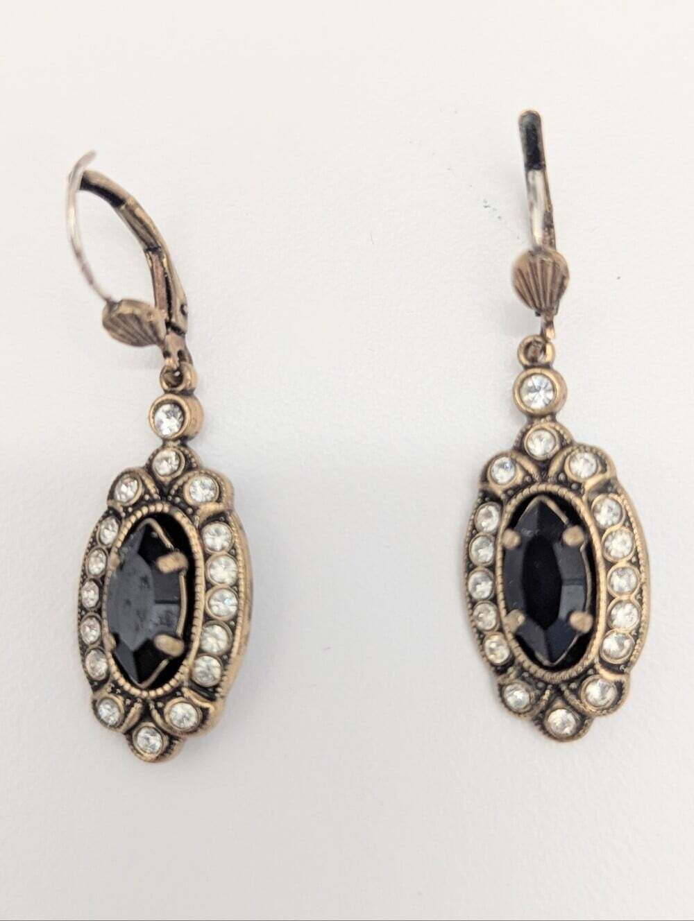Vintage-Style Lightweight Black & Crystal Stone Drop Dangle Pierced Earrings